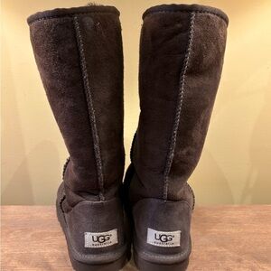 UGG Australia Classic Tall Boots Brown Pre-Rebrand Sheepskin US 6